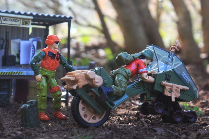GI Joe 1986 LCV Recon Sled Beachhead Bazooka Hasbro vintage