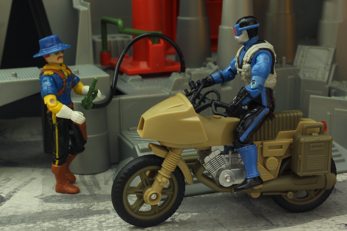 gi joe hasbro vintage cobra action figure marvel