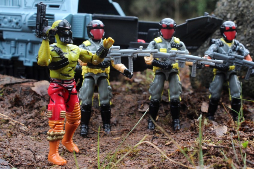 gi joe iron grenadier Darklon 1989 destro hasbro vintage